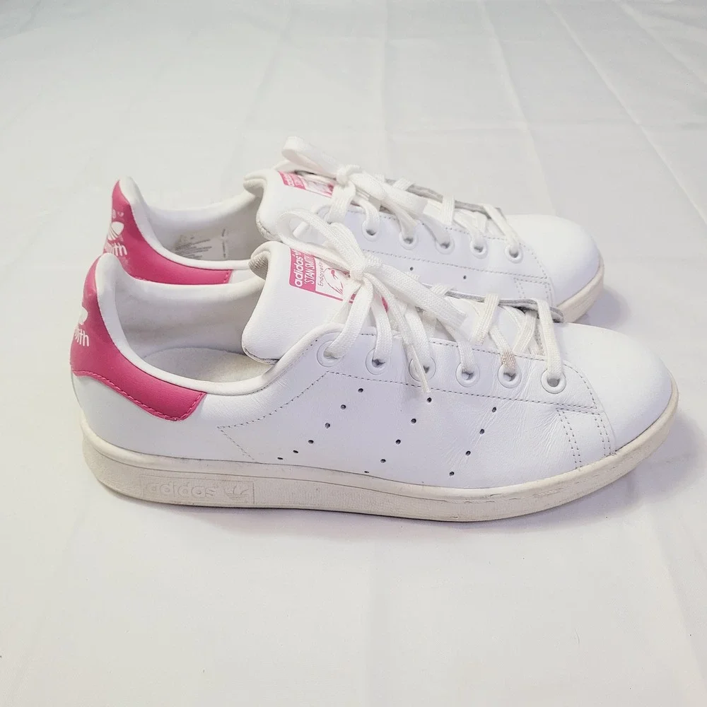 Adidas Womens Stan Smith Sneaker Size 7 White Pink Leather Low Top Classic G79